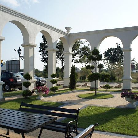 Villa Demetrios Kaluszyn  Εξωτερικό φωτογραφία